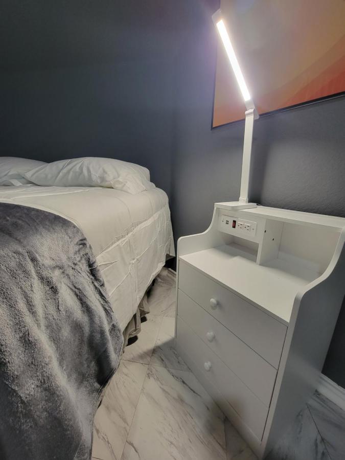 Nice & Cozy Bedroom At Gp'S Grand Prairie Dış mekan fotoğraf